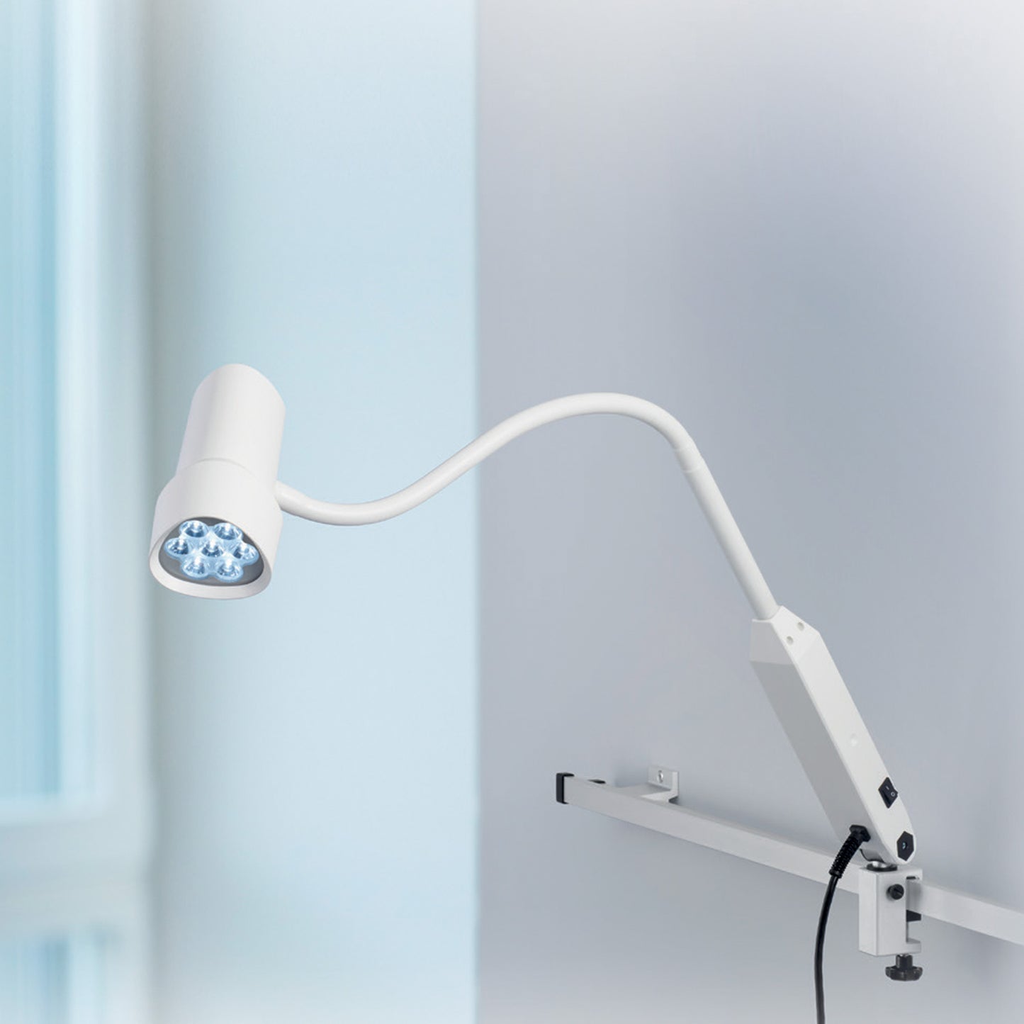 HALUX N50 - Lampe d'examens à LED